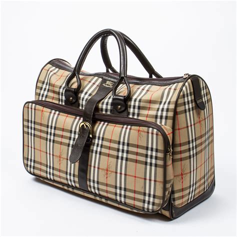 burberry duffle bag vintage.